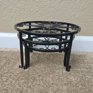 Black Metal Plant Stand